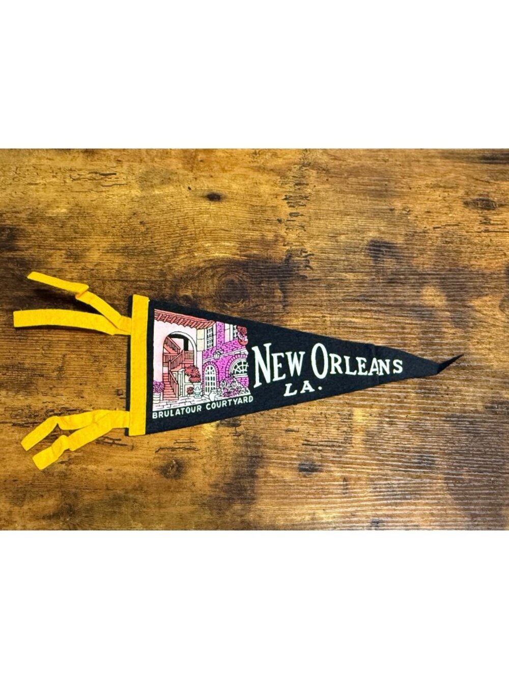 Vintage New Oorleans, LA pennant
